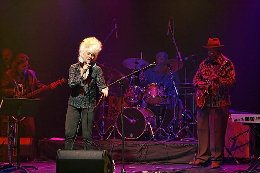 Christine Ohlman singing with Jaimoe's Jassz Band at The Blender Theatre, New York City, 2008.