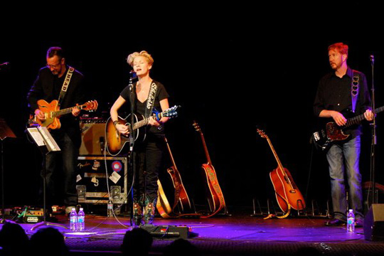 Shelby Lynne 2010 Tour Small
